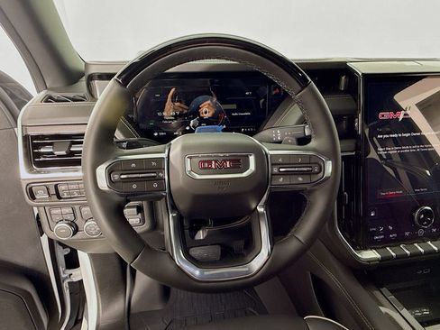 New 2026 GMC Yukon XL Elevation AWD/4WD image 13