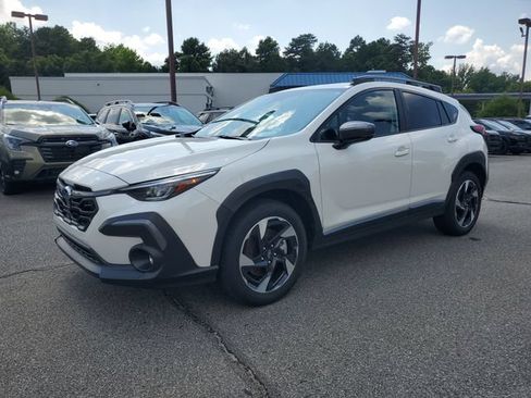 Certified 2025 Subaru Crosstrek 2.5i Limited w/ Crosstrek Mirror Package AWD/4WD image 3
