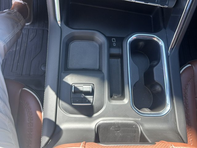 Used 2024 GMC Sierra 2500 Denali Ultimate AWD/4WD image 36