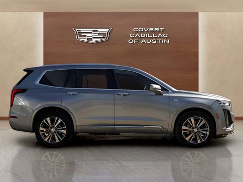 Certified 2025 Cadillac XT6 Premium Luxury image 5