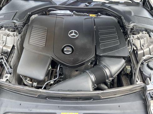 Used 2024 Mercedes-Benz C 300 Sedan image 36
