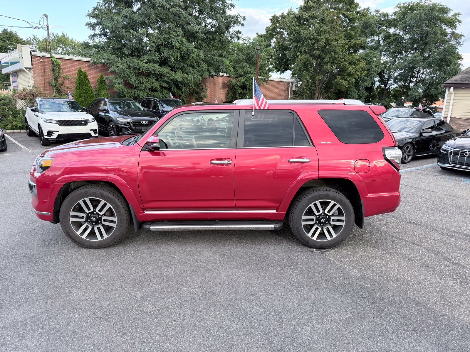 Used 2017 Toyota 4Runner Limited AWD/4WD image 37