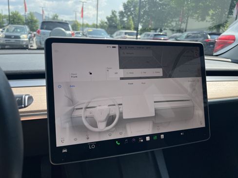Used 2023 Tesla Model 3 Standard Range RWD image 18