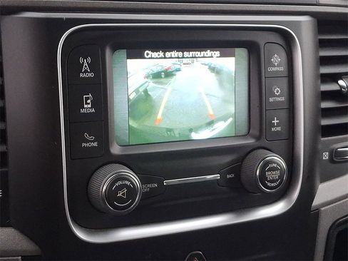 Used 2017 RAM 1500 Express image 17