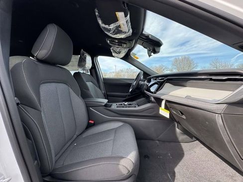 New 2026 Jeep Cherokee Laredo image 16