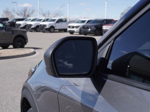 New 2026 Ford Explorer Active w/ Active Comfort Package image 17