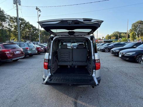Used 2011 Honda Element EX image 19