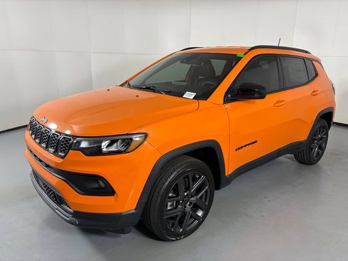 New 2026 Jeep Compass Latitude AWD/4WD image 4