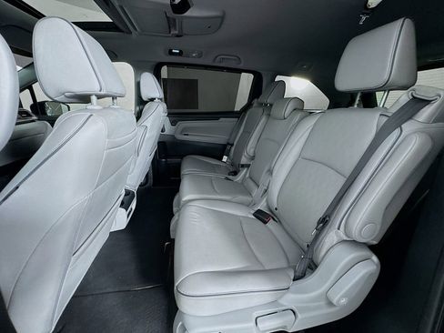 Used 2024 Honda Odyssey Elite image 22
