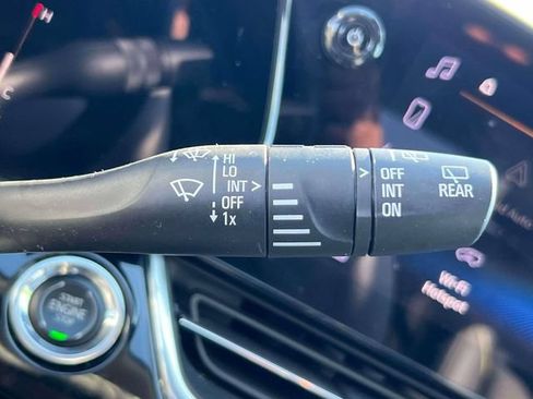 Certified 2024 Chevrolet Trax ACTIV FWD image 24