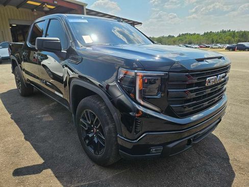 Used 2024 GMC Sierra 1500 Elevation AWD/4WD image 5