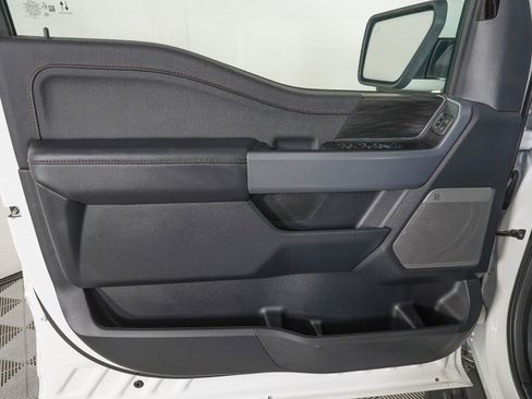 Used 2025 Ford F150 Lightning Lariat AWD/4WD image 15