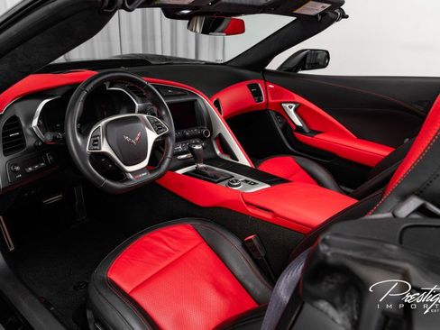 Used 2016 Chevrolet Corvette Z06 w/ 3LZ Preferred Equipment Group image 37