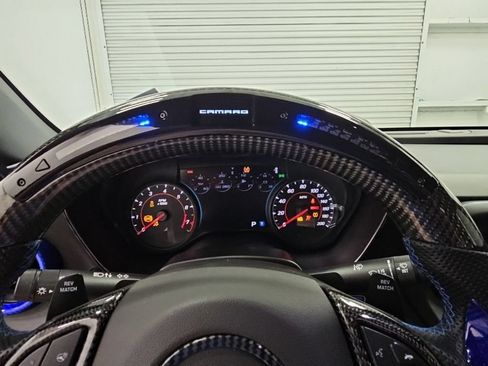 Used 2016 Chevrolet Camaro SS RWD image 28