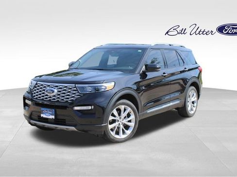 Used 2023 Ford Explorer Platinum w/ Technology Package AWD/4WD image 1
