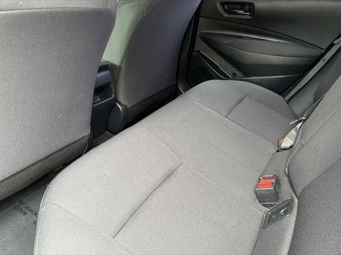 Certified 2022 Toyota Corolla LE image 4