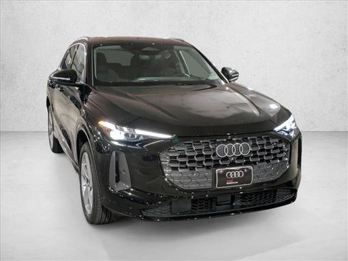 New 2025 Audi Q5 Premium Plus image 6