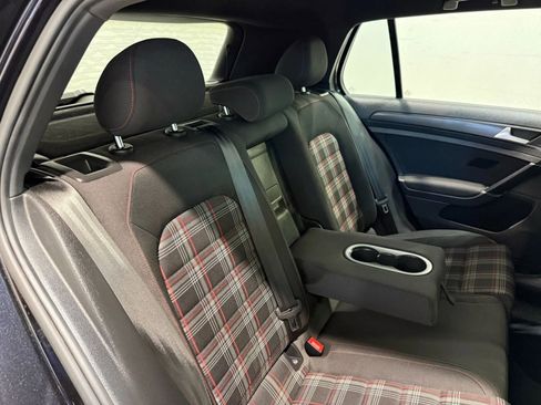 Used 2018 Volkswagen GTI S image 31