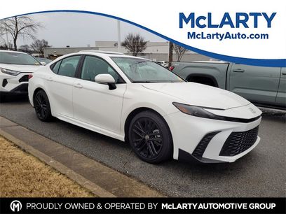 Used 2025 Toyota Camry SE