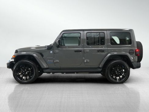 Used 2023 Jeep Wrangler Unlimited Sahara w/ Cold Weather Group image 3