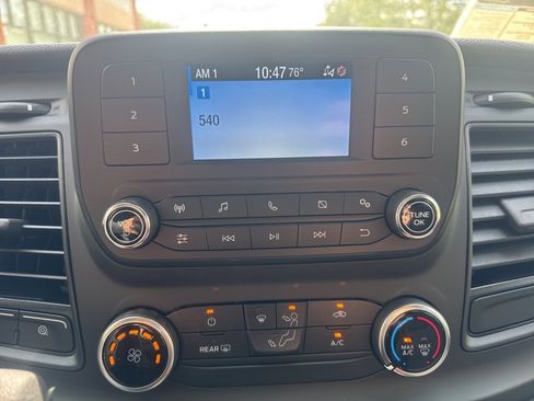 New 2025 Ford Transit 250 148 Medium Roof w/ Load Area Protection Package image 17