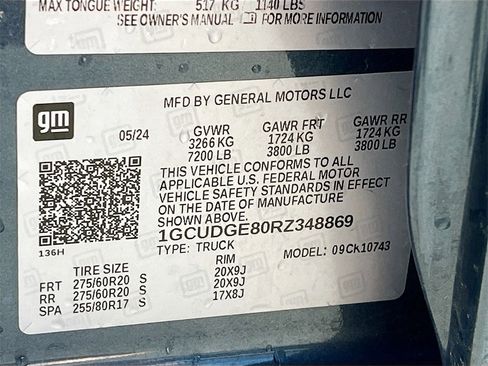 Used 2024 Chevrolet Silverado 1500 LTZ w/ Technology Package image 35