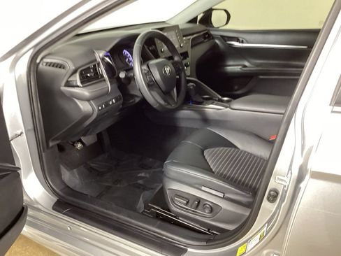 Used 2024 Toyota Camry SE FWD image 29