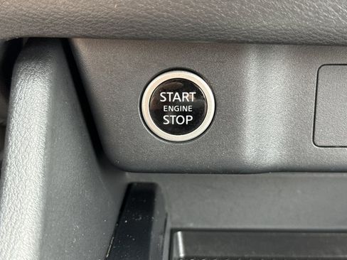 Certified 2023 Nissan Rogue SV AWD/4WD image 21