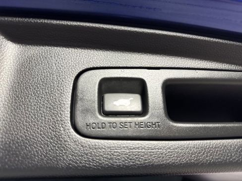 Used 2025 Honda CR-V Sport Touring image 31