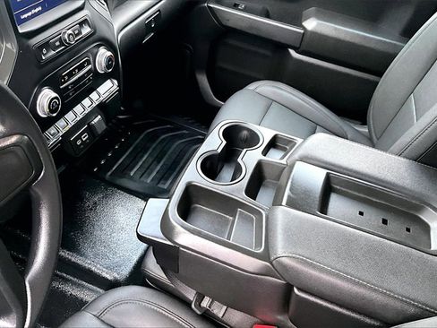 Certified 2022 GMC Sierra 1500 Pro w/ Pro Value Package image 15