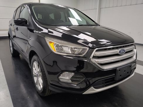 Used 2019 Ford Escape SE FWD image 14