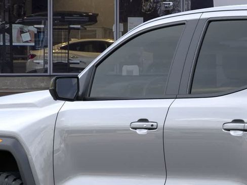 New 2026 GMC Canyon AT4 w/ Technology Plus Package AWD/4WD image 12