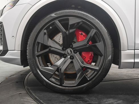 Used 2021 Audi RS Q8 w/ Black Optic Package image 31