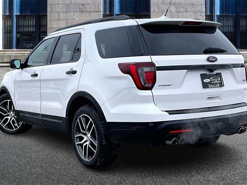 Certified 2019 Ford Explorer Sport w/ Equipment Group 401A image 10