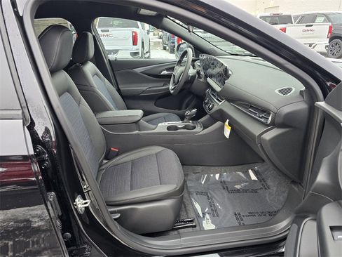 New 2026 Buick Envista Preferred image 26