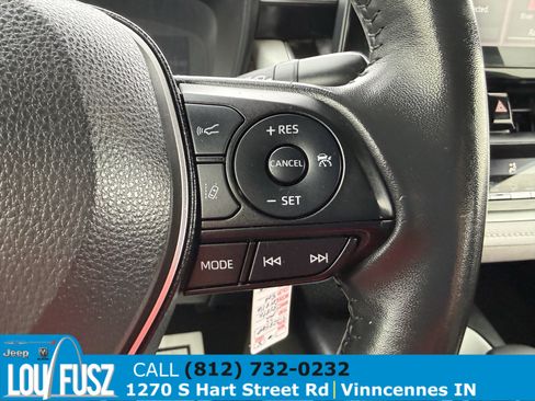 Used 2022 Toyota Corolla SE image 15