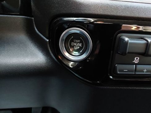 Used 2024 GMC Sierra 1500 Elevation w/ LPO, Elevation Black Package AWD/4WD image 26