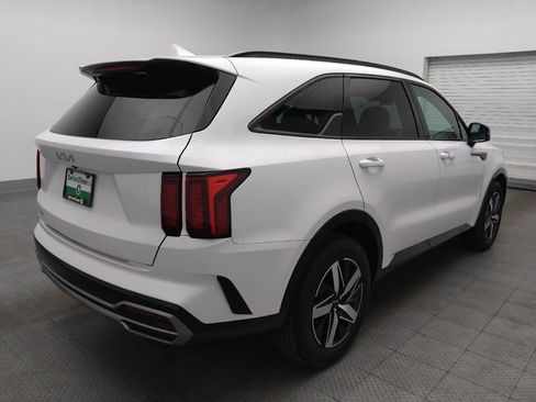 Used 2023 Kia Sorento S FWD image 9