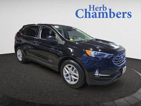 Used 2022 Ford Edge SEL w/ Convenience Package image 3