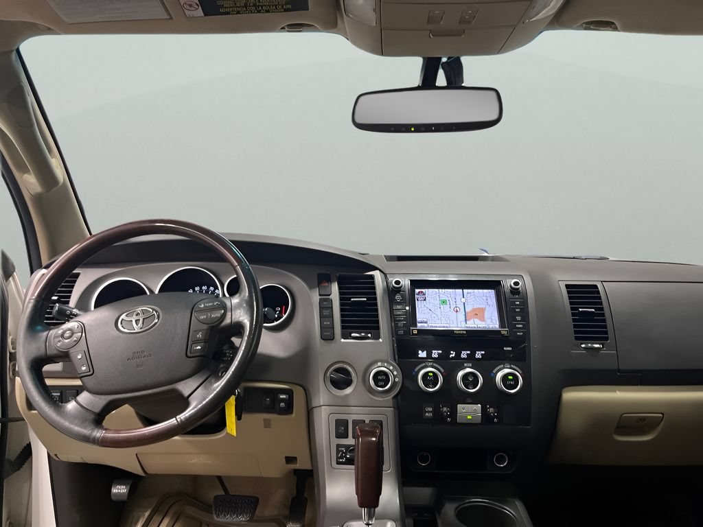 Used 2011 Toyota Sequoia Platinum AWD/4WD image 14