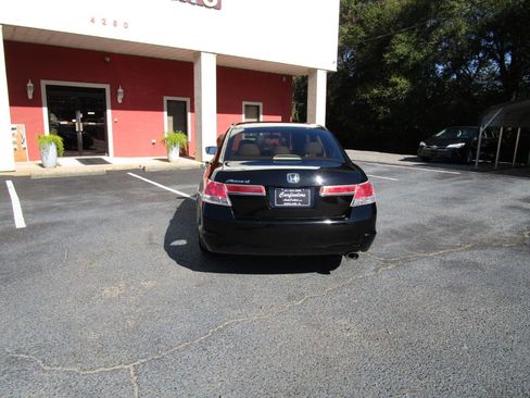 Used 2011 Honda Accord LX-P image 5