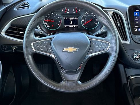 Used 2024 Chevrolet Malibu LT FWD image 22