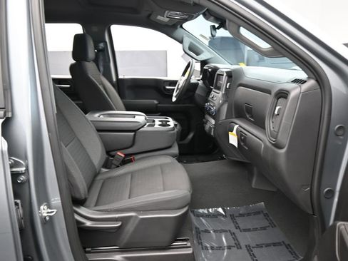 Used 2024 Chevrolet Silverado 1500 Custom Trail Boss image 36