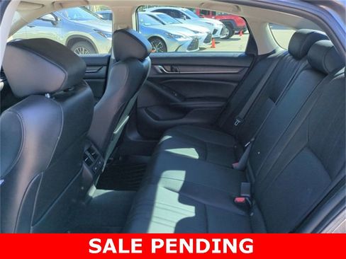 Used 2021 Honda Accord Touring image 12