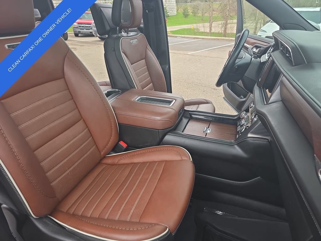 Certified 2023 GMC Yukon XL Denali Ultimate AWD/4WD image 10