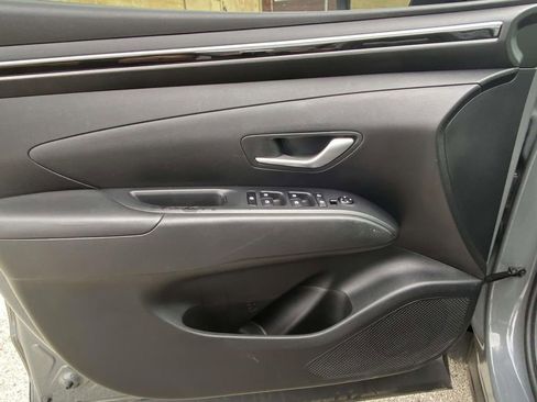 Used 2022 Hyundai Santa Cruz SEL Premium image 12