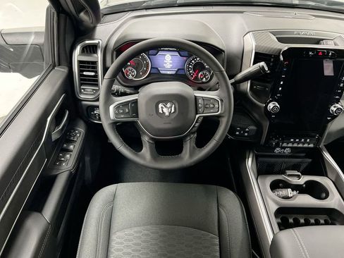 New 2026 RAM 2500 Big Horn AWD/4WD image 20