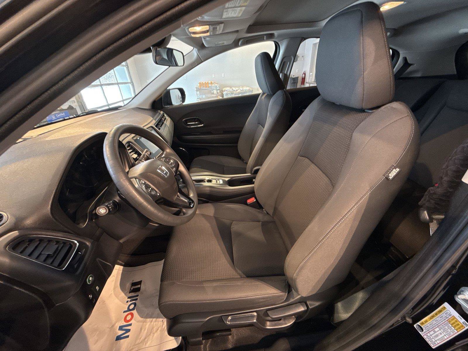Used 2022 Honda HR-V EX image 13