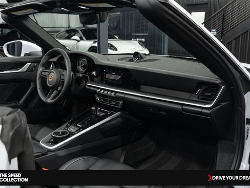 Used 2024 Porsche 911 Carrera S image 21