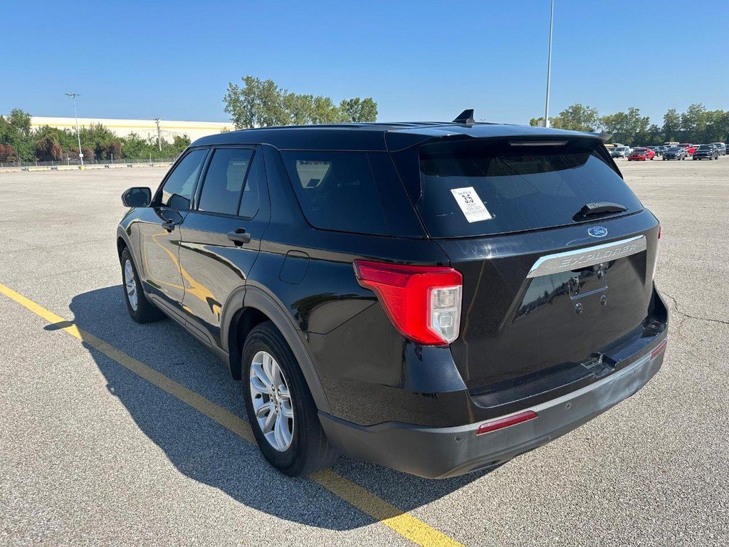 Used 2021 Ford Explorer 2WD image 3